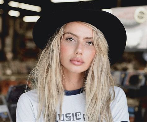 sahara ray age|حب‎ (@sahara